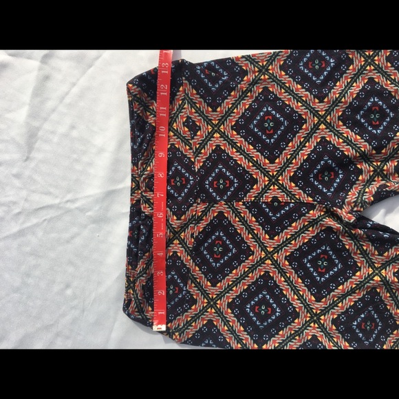 LuLaRoe Leggings - Picture 4 of 8